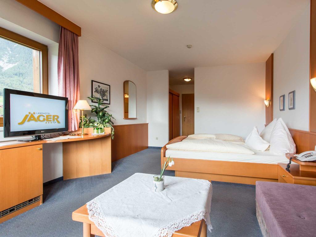 Landhotel Jaeger Top Wildermieming Luaran gambar